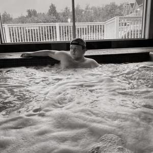 Meet your Posher, Maxime